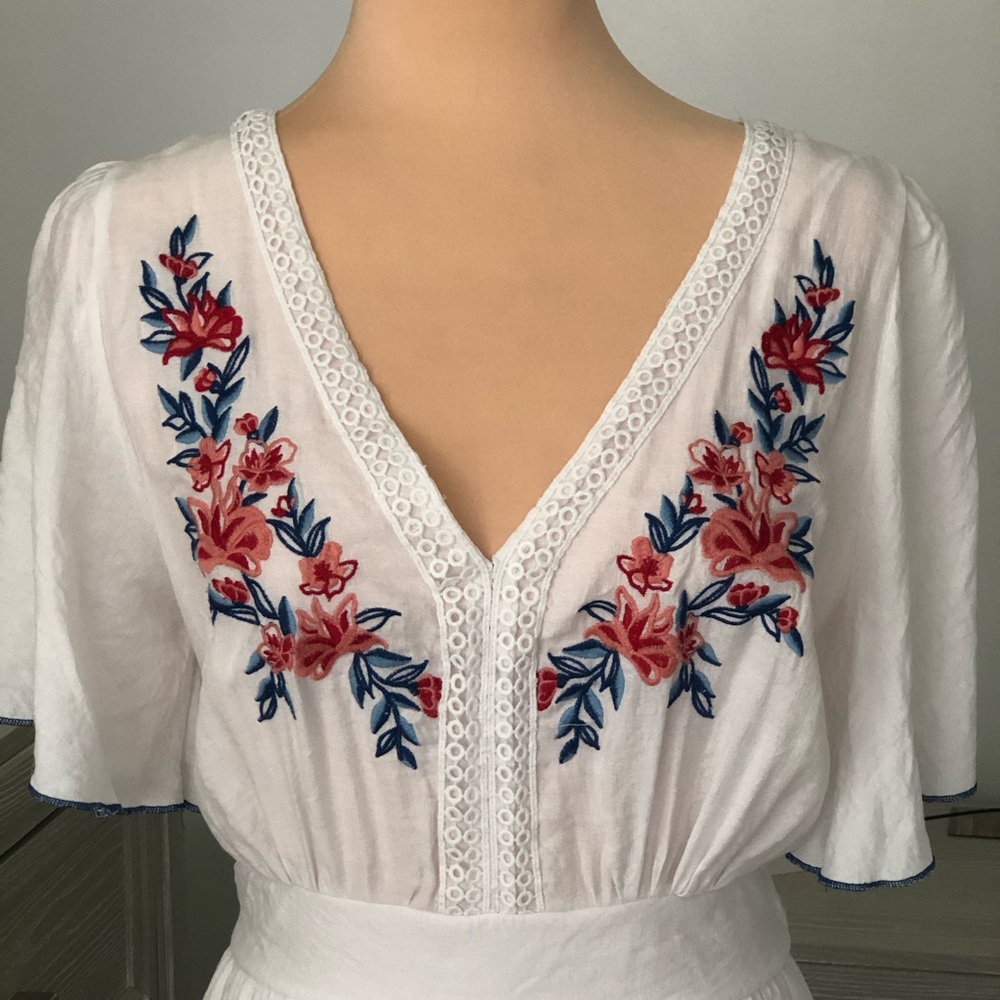 Flying Tomato White and Pink Ruffled Maxi Sundress - Picture 6 of 14